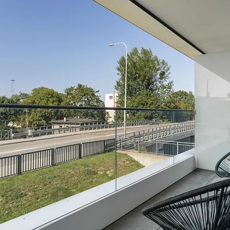 Daire Kobaltowy Centrum *